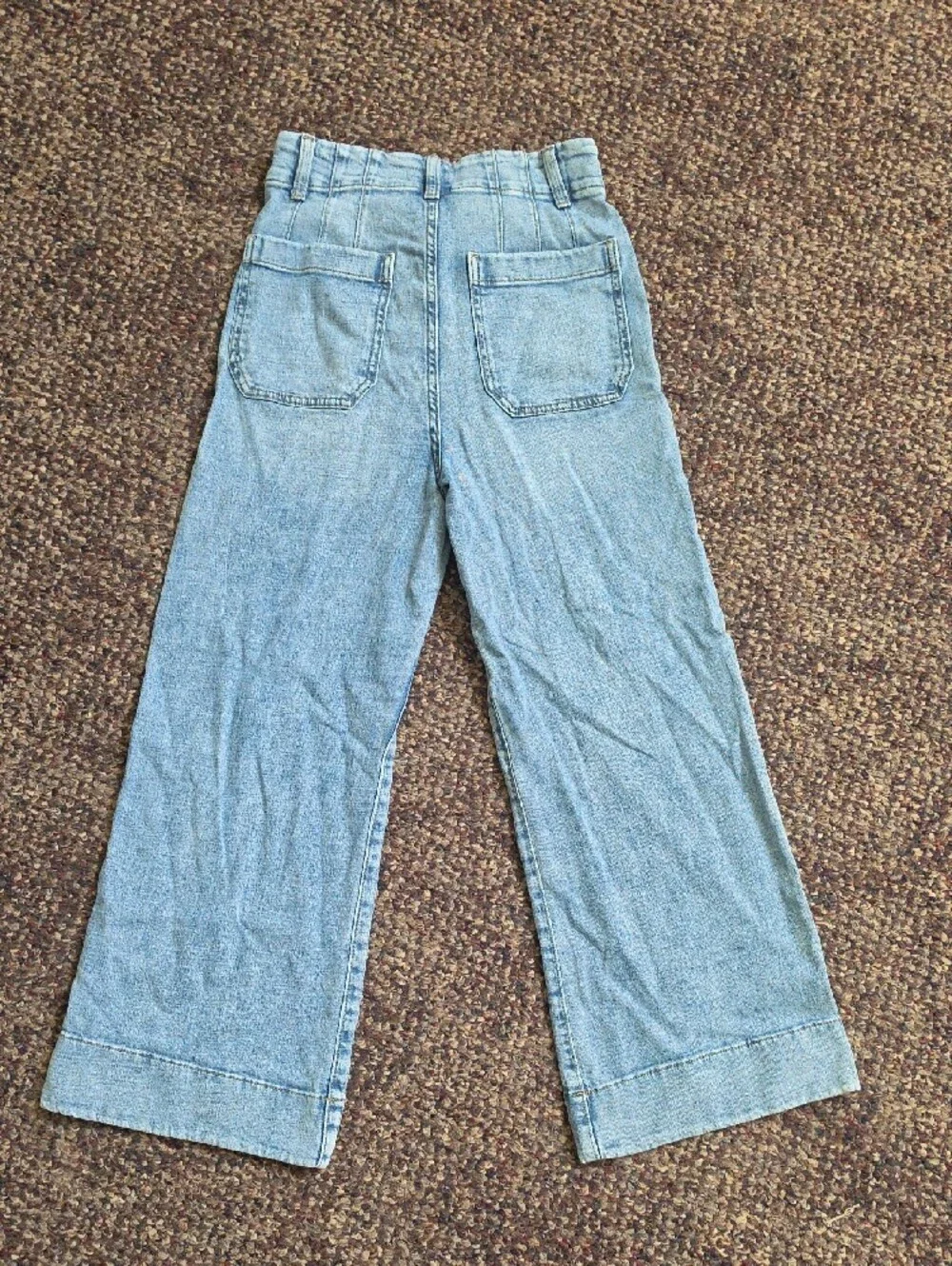 Light Blue Women’s Wide Leg Jeans - Picture 2 of 3